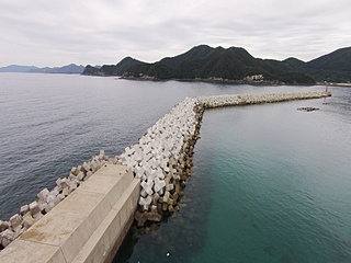 三井楽漁港水産生産基盤整備工事(2工区)